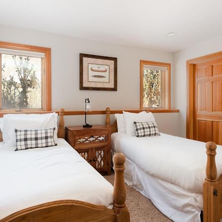 Mason By Avantstay Sleeps 16 Modern Mountain Escape W Hot Tub Park Stadt Exterior foto