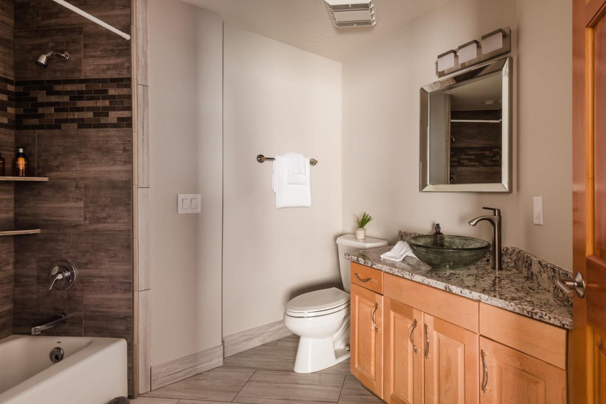 Mason By Avantstay Sleeps 16 Modern Mountain Escape W Hot Tub Park Stadt Exterior foto